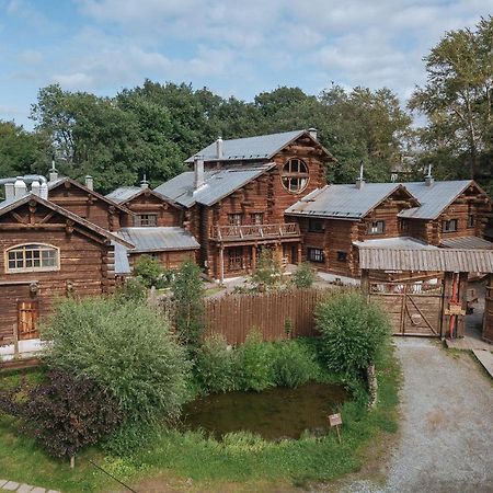 Etnokompleks Bobrovaja Dolina Hotel Ijevsk Exterior foto