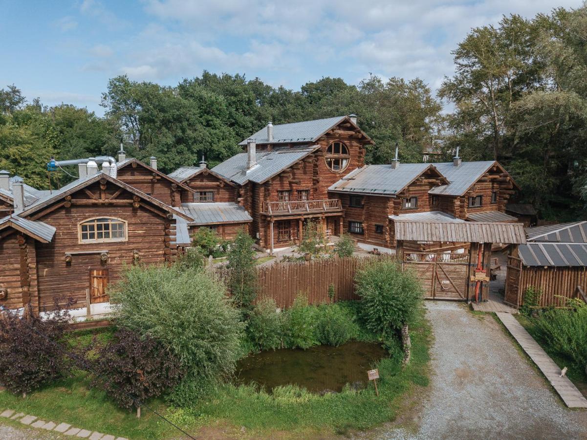 Etnokompleks Bobrovaja Dolina Hotel Ijevsk Exterior foto